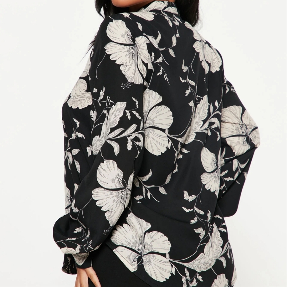 FashionNova Floral Emotions Blouse Top - Black/Combo